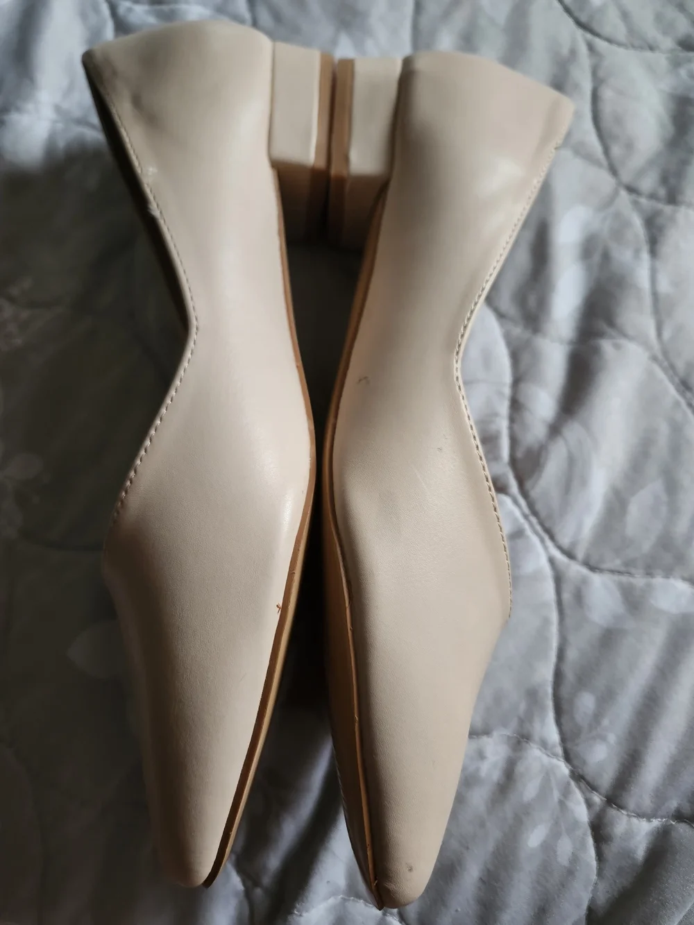 Women's Cream Pointed Toe Flats